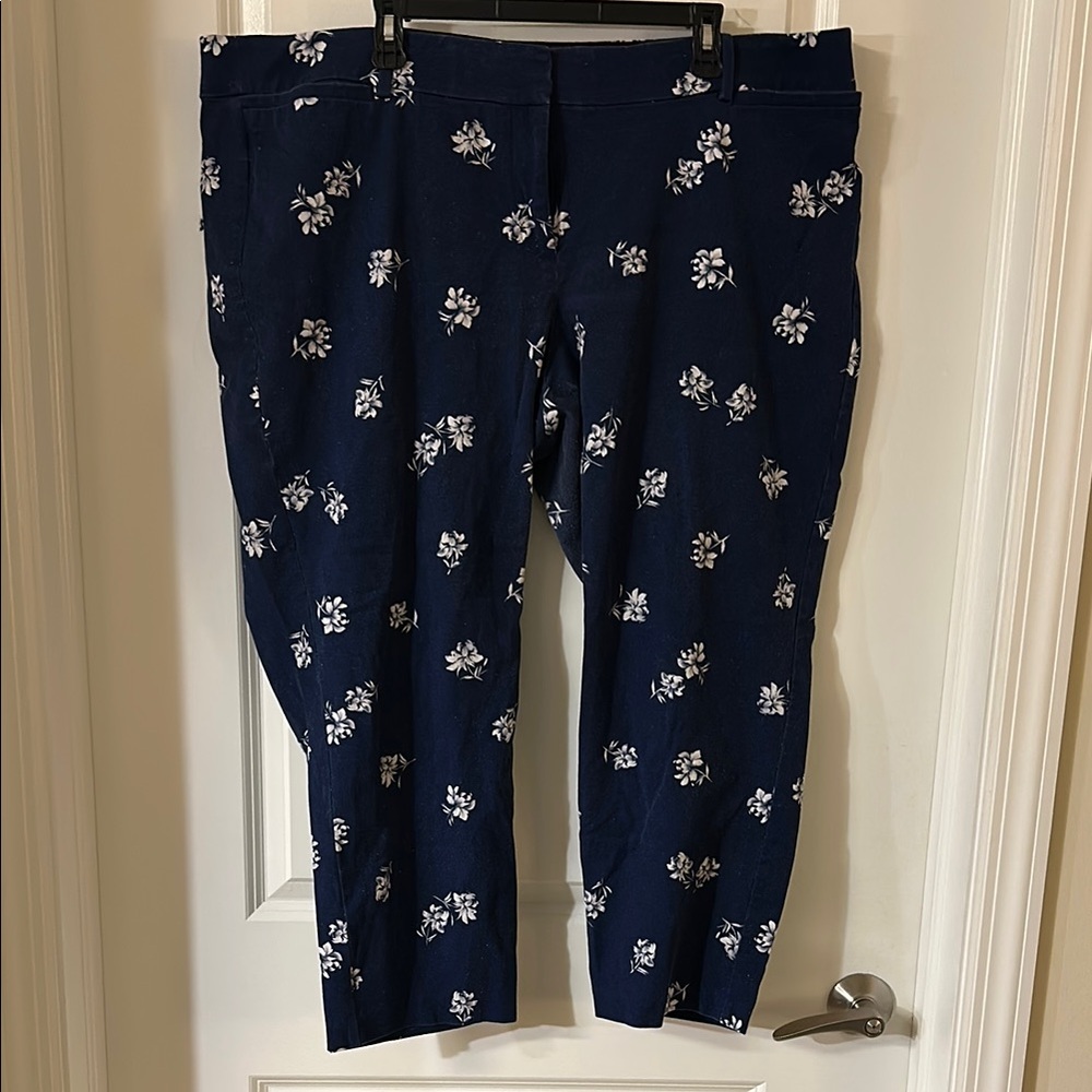 Lane Bryant Dark Blue Floral Ankle Pants